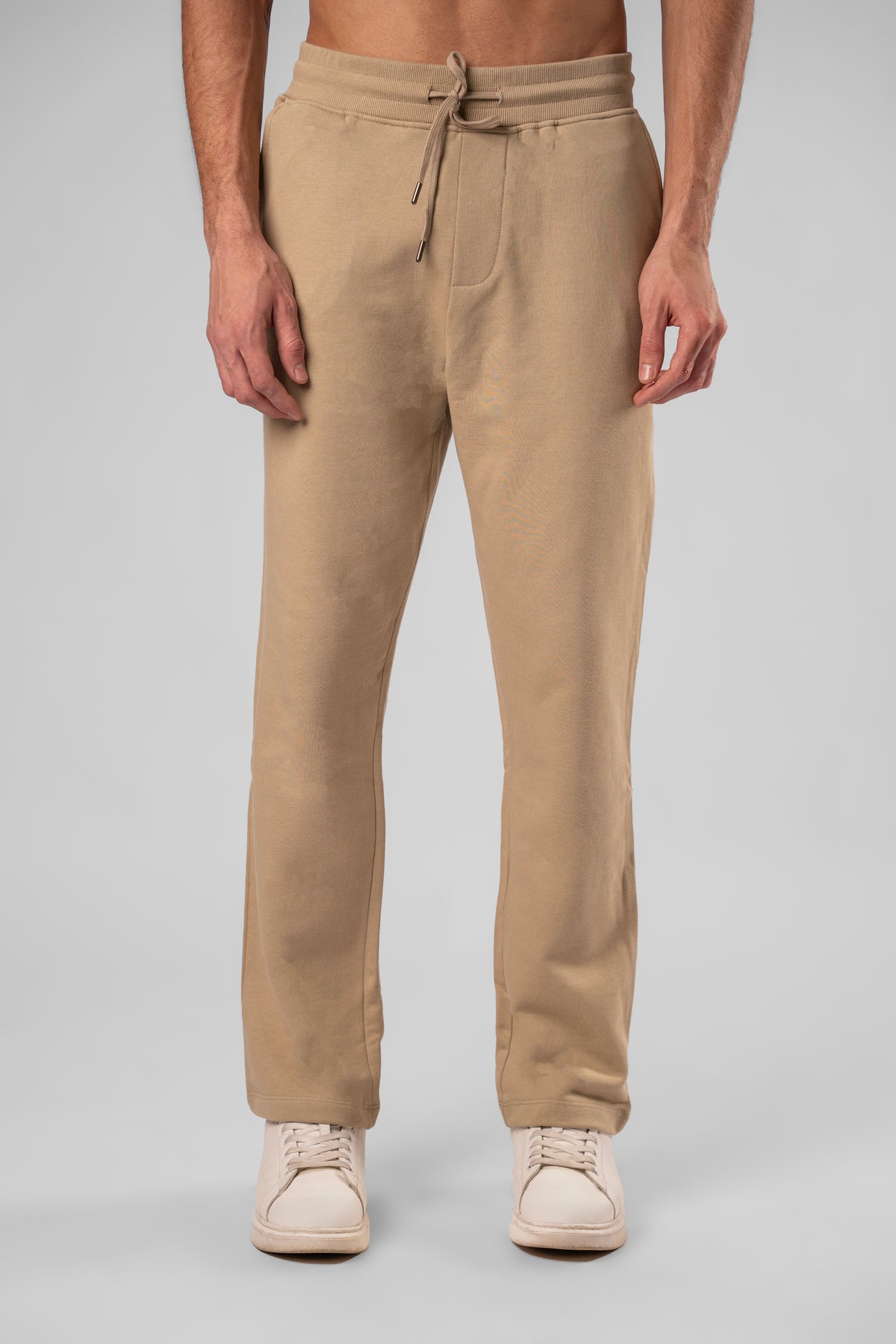 Basic Wide-Leg Sweatpant