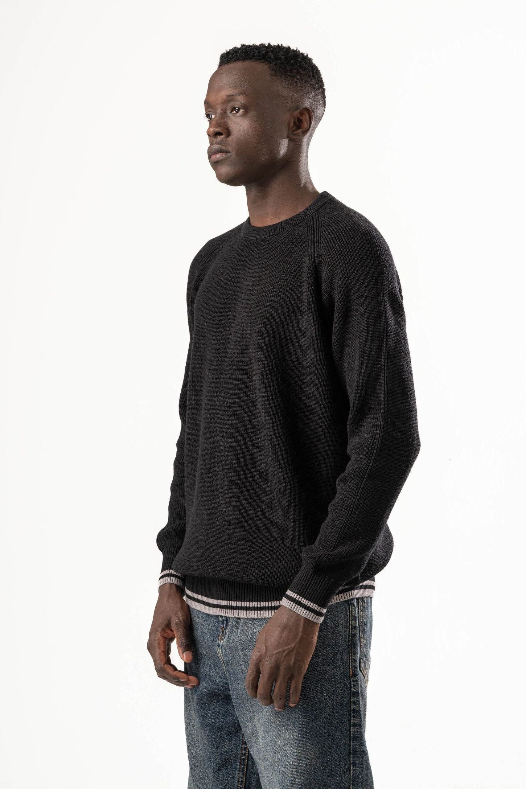 Long sleeve round knitwear