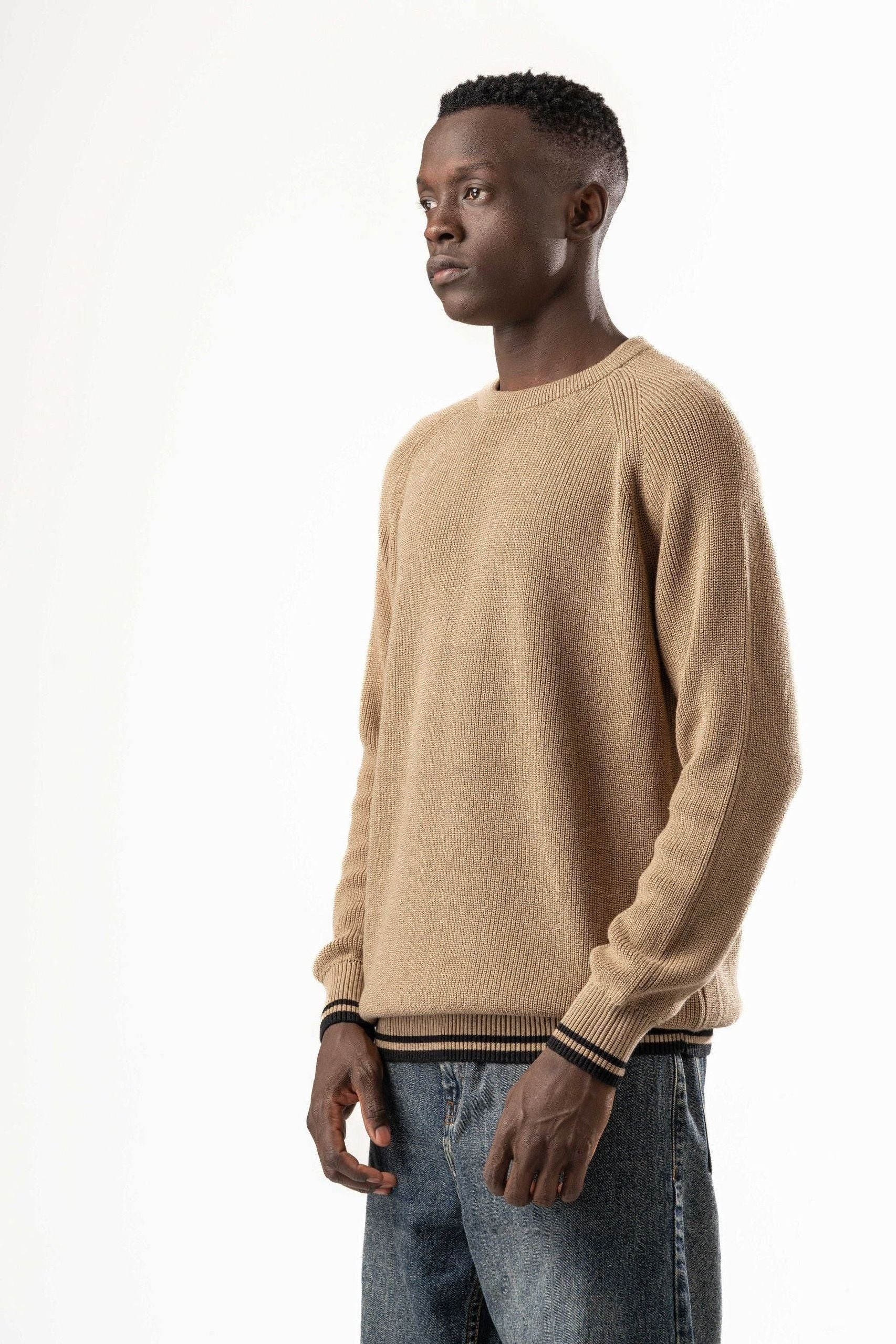 Long sleeve round knitwear