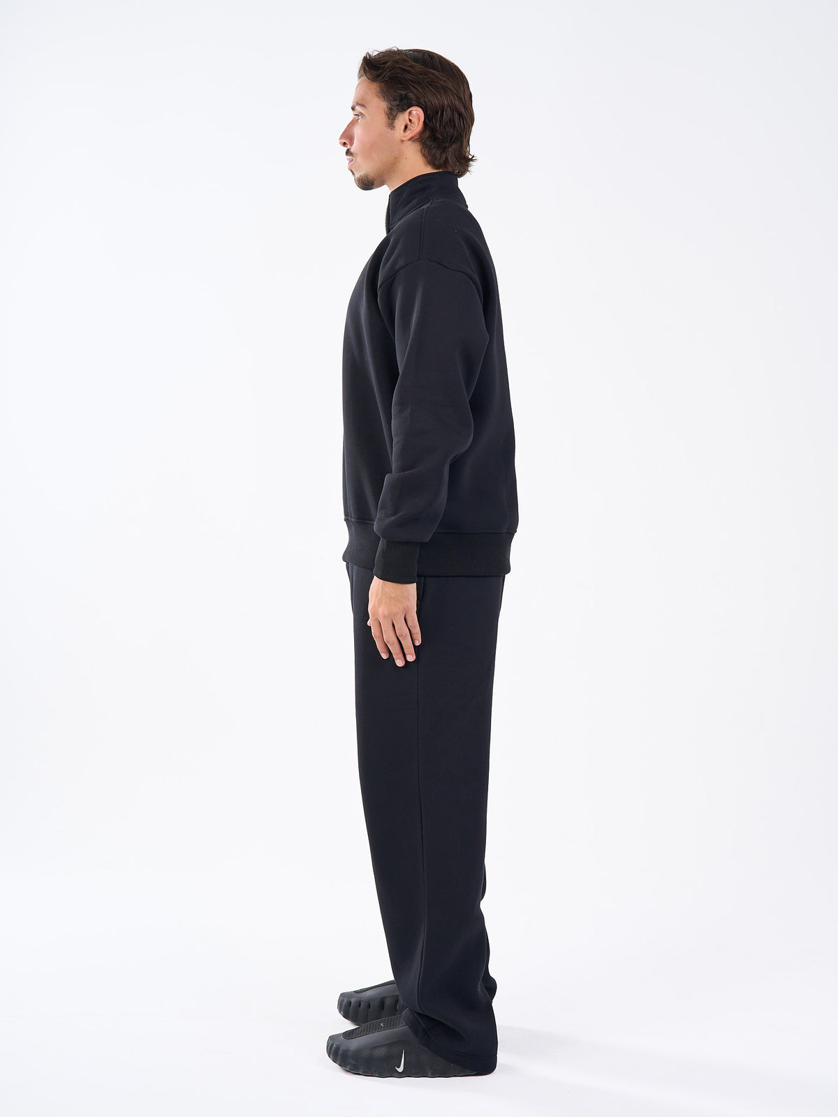 Basic Quarter Zipper Sweatshirt